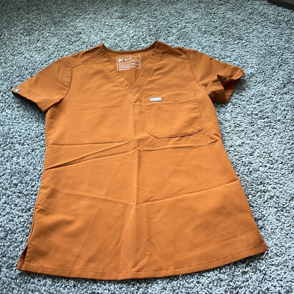 FIGS scrub set - Picture 10 of 12